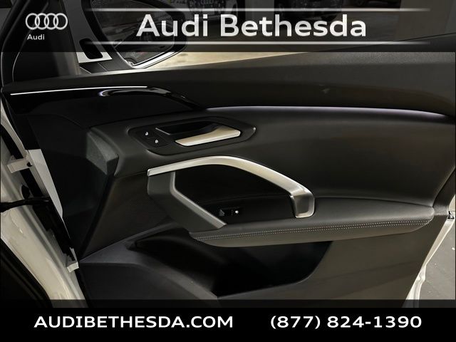 Used 2025 White Audi  image 30