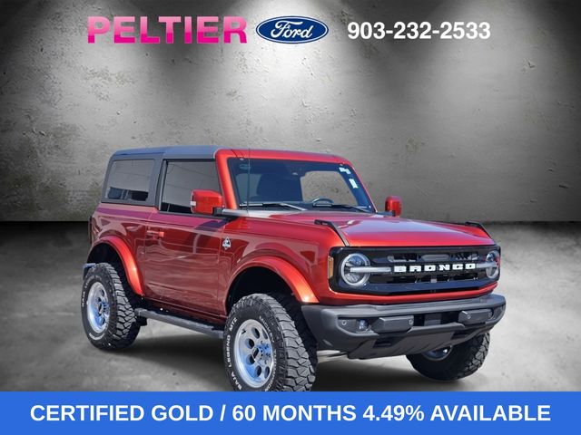 Chili Pepper Red 2022 Ford Bronco Outer Banks Advanced 2-Door 4WD SUV / Crossover Four-Wheel Drive Automatic