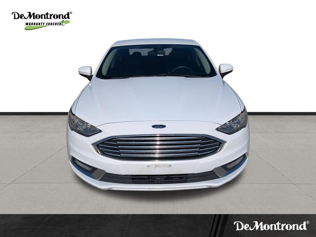 Used 2017 White Ford SE image 2