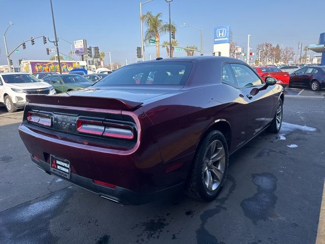 2021 Dodge Challenger SXT 5