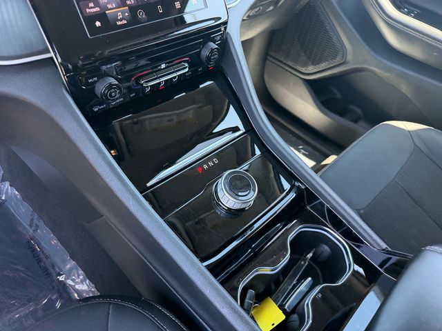 used 2023 Jeep Grand Cherokee car, priced at $25,160
