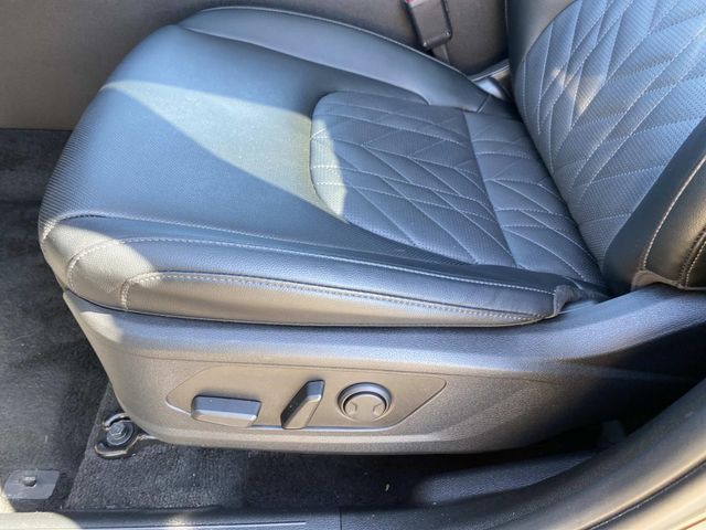 Used 2024 Kia Sportage SUV