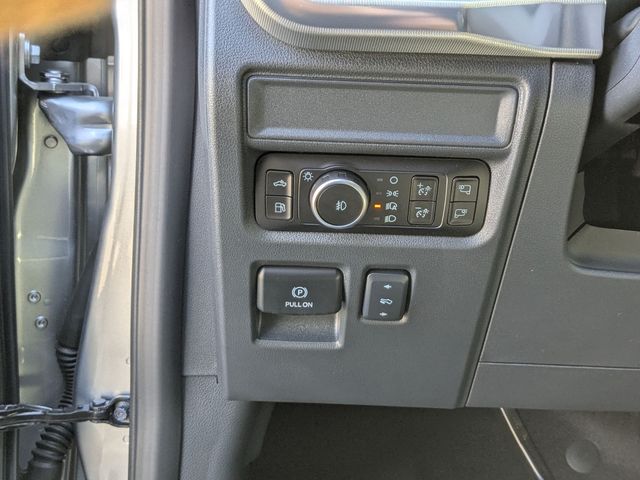 2025 Ford F-150 Lariat - Photo 10