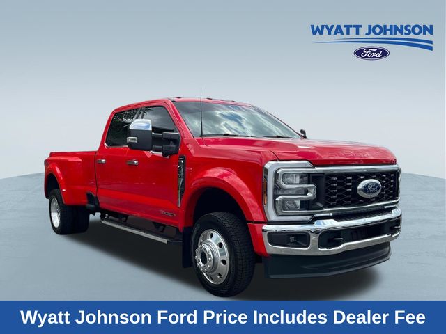 Race Red 2025 Ford F-450 Super Duty Lariat Crew Cab LB DRW 4WD Pickup Truck Four-Wheel Drive Automatic