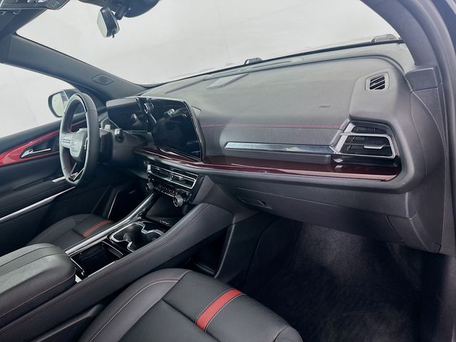 Thumbnail: 2024 Chevrolet Traverse - 30