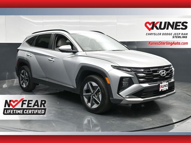 Shimmering Silver 2025 Hyundai Tucson SUV / Crossover All-Wheel Drive 8-Speed Automatic