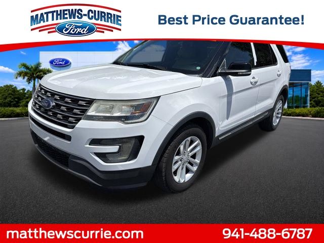 Oxford White 2017 Ford Explorer XLT SUV / Crossover Front-Wheel Drive 6-Speed Automatic