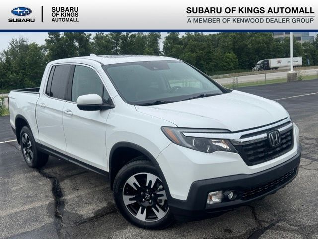 Platinum White Pearl 2020 Honda Ridgeline Pickup Truck All-Wheel Drive 9-Speed Automatic