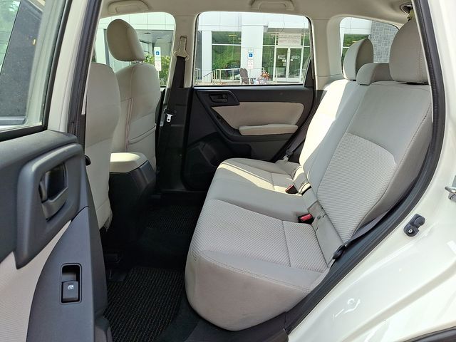2015 Subaru Forester 2.5i White at Subaru and VW of Moon Township