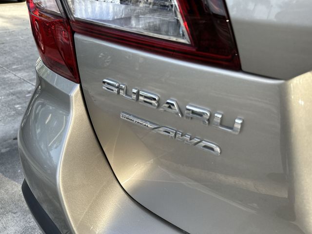 2019 Subaru Outback - $17,777