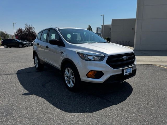 2019 Ford Escape S FWD