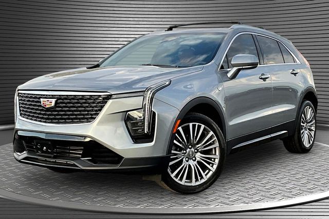 2024 Cadillac XT4 Premium Luxury FWD