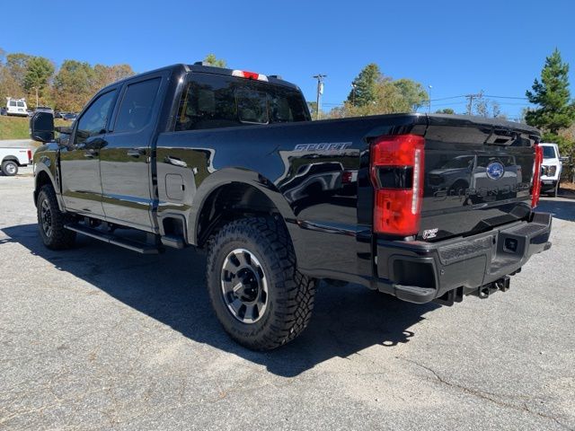 2023 Ford F-350SD XLT 3