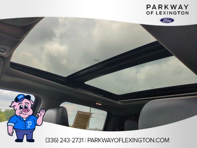 Used 2020 Black Ford Lariat image 28