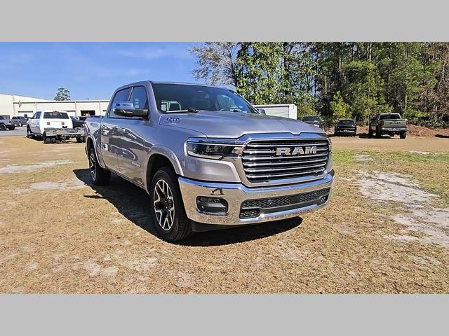 2025 Ram 1500 Laramie Crew Cab 4x4 5'7" Box
