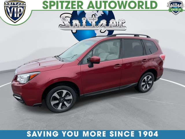 Used 2018 Red Subaru 2.5i Premium image 4
