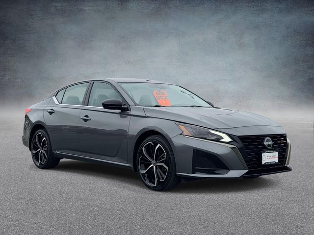 2025 Nissan Altima 2.5 SR