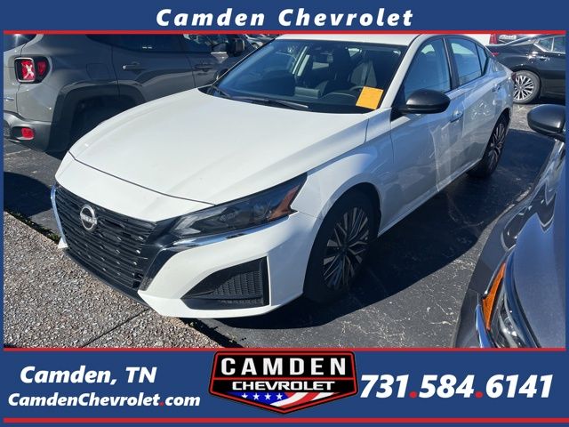 2025 Nissan Altima 2.5 SV FWD