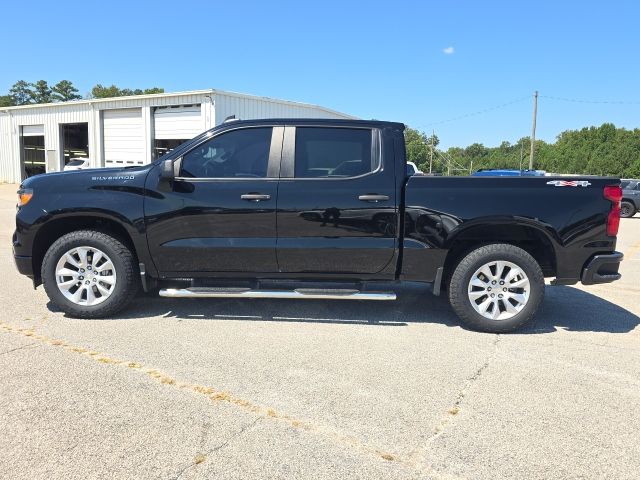 2023 Chevrolet Silverado 1500 Custom:46743A
