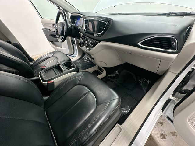 2019 Chrysler Pacifica Touring L White at Bob Ruth Ford