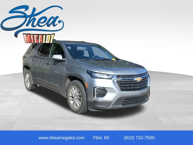 Sterling Gray Metallic 2023 Chevrolet Traverse SUV / Crossover Front-Wheel Drive 9-Speed Automatic