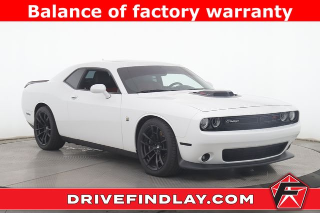 White Knuckle Clearcoat 2021 Dodge Challenger Coupe Rear-Wheel Drive 6-Speed Manual