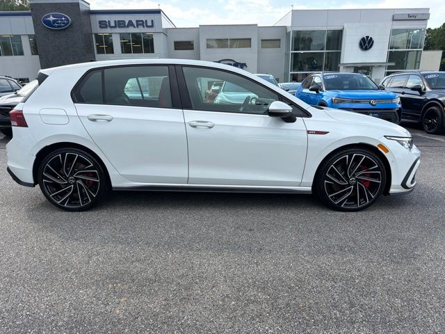 2023 Volkswagen Golf GTI Autobahn