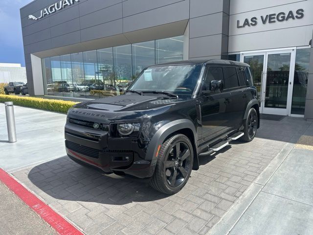  2023 Land Rover Defender 110 V8 AWD   