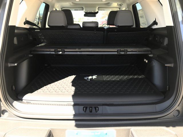 New 2025 Gray Ford Badlands image 22