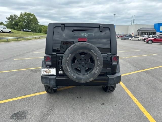 2017 Jeep Wrangler Unlimited Sahara 3