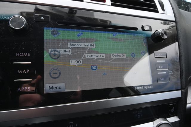 Used 2016 Gray Subaru 2.5i Premium image 11