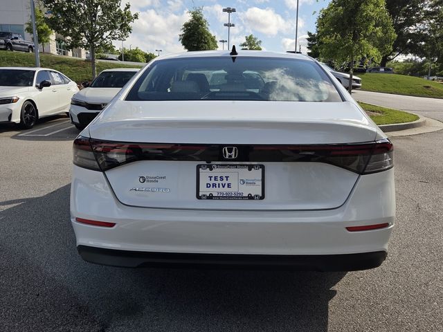 New 2026 White Honda SE image 4