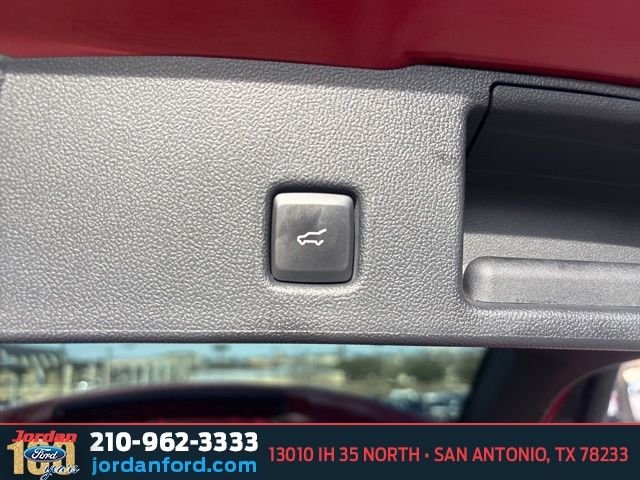 Used Car 2022 Ford Escape  Se For Sale Under $20,000 In San Antonio, Texas
