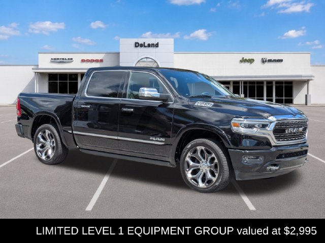 Diamond Black Crystal Pearlcoat 2019 RAM 1500 Pickup Truck Four-Wheel Drive 8-Speed Automatic