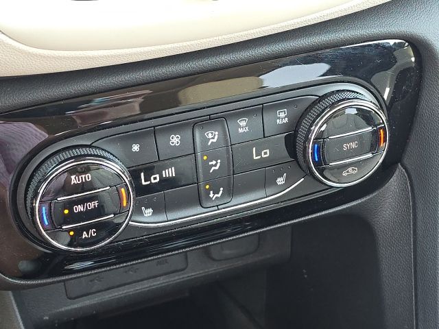 2023 Buick Encore GX Essence:C02726