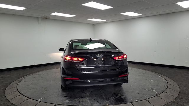 2018 – Hyundai – Elantra