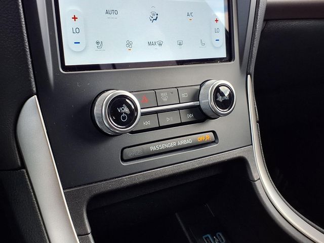 2023 Ford Edge