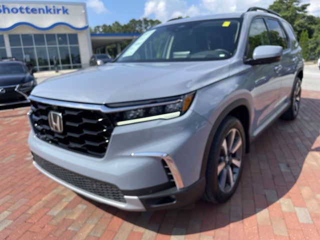 2025 Honda Pilot ELITE, ELITE HPD