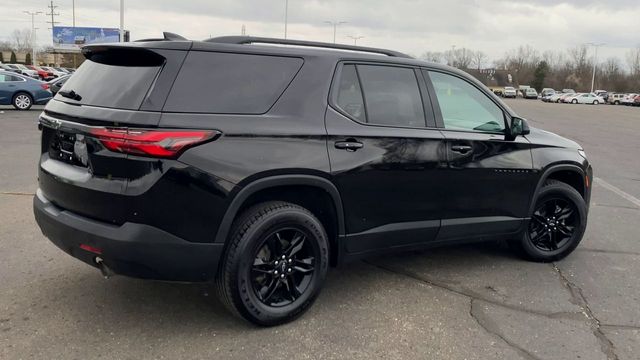 2022 Chevrolet Traverse LS 8