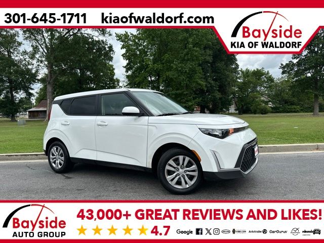 Snow White Pearl 2025 Kia Soul LX FWD SUV / Crossover Front-Wheel Drive Continuously Variable Transmission