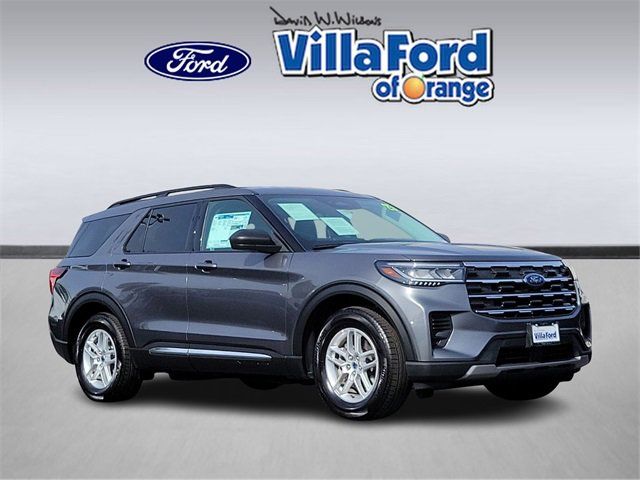 2025 Ford Explorer Active RWD