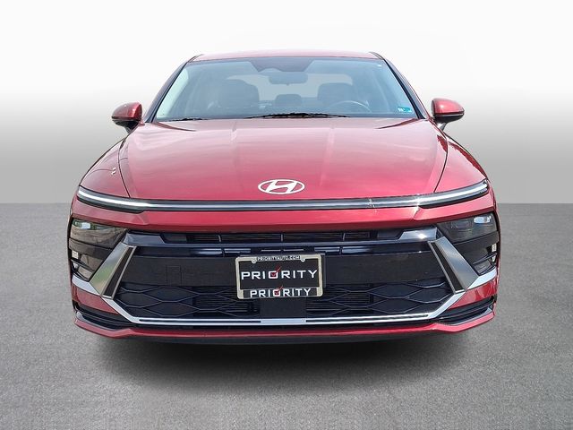 Used 2025 Hyundai Sonata Sedan