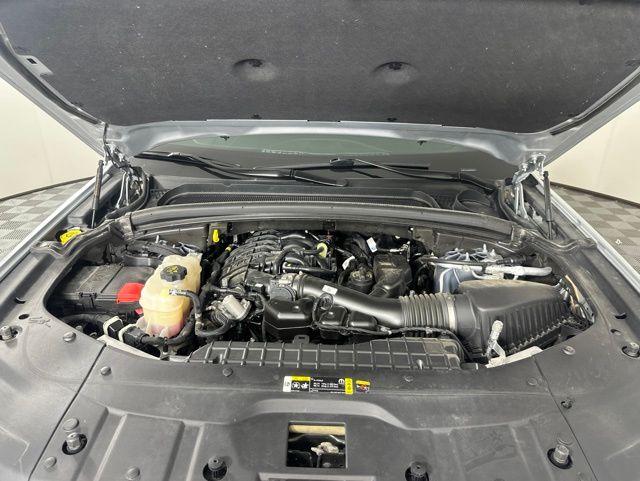 Used 2025 Jeep Grand Cherokee SUV