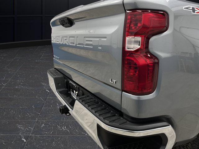 New 2026 Sterling Gray Metallic Chevrolet LT image 32
