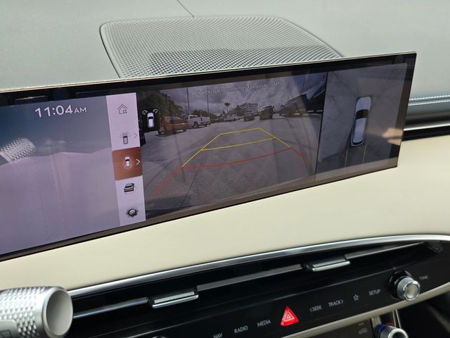 2027 Genesis Gv70