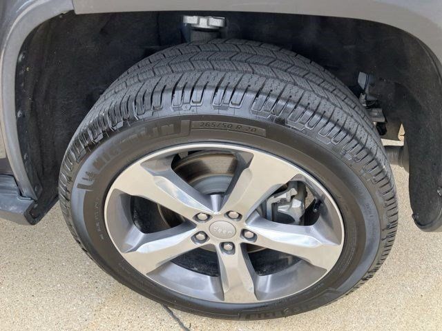 2022 Jeep Grand Cherokee L Limited Gray at Don McGill Toyota