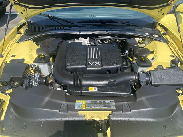 Used 2002  Ford Base image 19