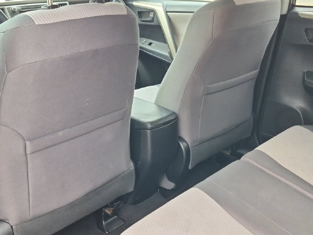 2014 Toyota RAV4 - Image 26