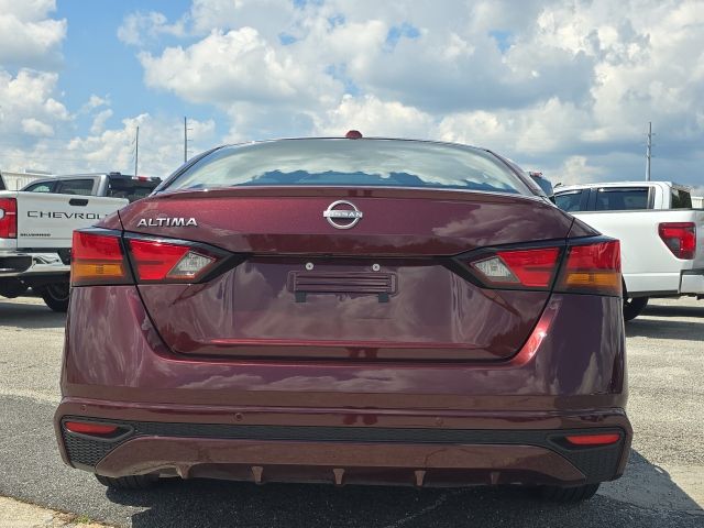 2025 Nissan Altima 2.5 SV:B02428