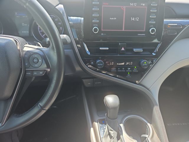 Used 2023 Ice Toyota SE image 24